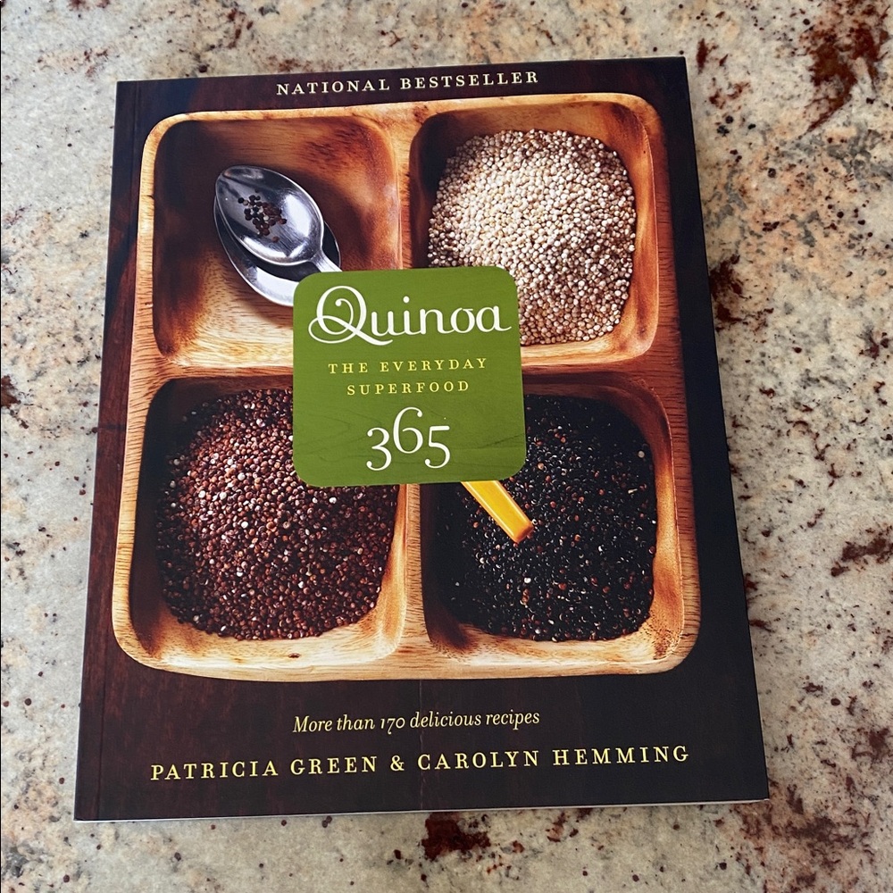 Quinoa 365 Cookbook by Patricia Green & Carolyn Hemming - Green Cover Accents - Picture 1 of 3